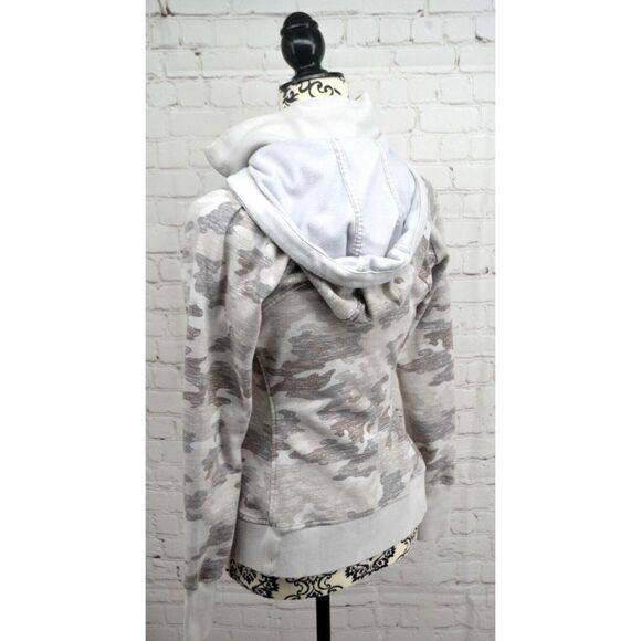ATHLETA‎ Women's Full Zip Triumph Camo Printed Hoodie SIZE SMALL Gray Camo - Picture 4 of 6